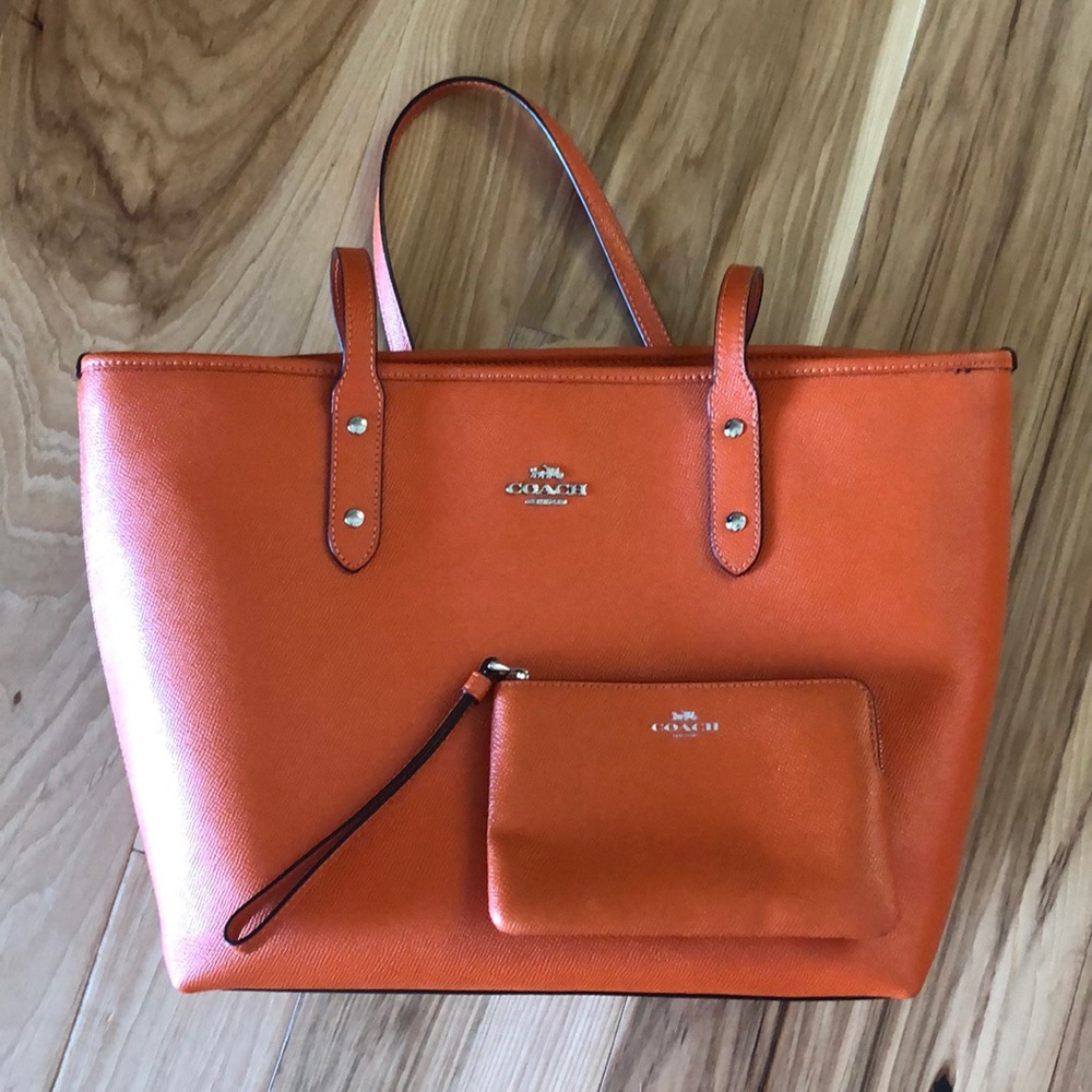 Coach Tote Plus Pouch